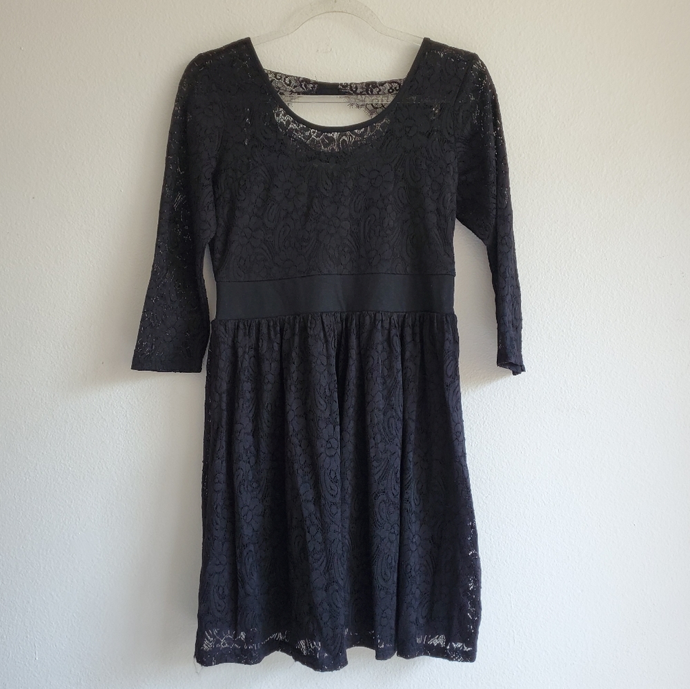 Black lace dress size L